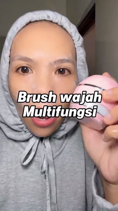 Kalau ada ini, bersihin wajah jadi candu banget #brushwajah #alatfacial #facialwajah #komedo #PromoNonStop #promoshopee #SpillRacunShopee