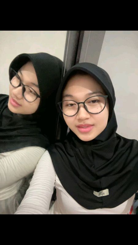 #ViralDiShopeeVideo #ShopeeFashionHaul #Diskon50Persen #DiskonRacunShopee #bergosport #bergo #tiebymin #kerudungbergo #kerudungolahraga #bergolinear