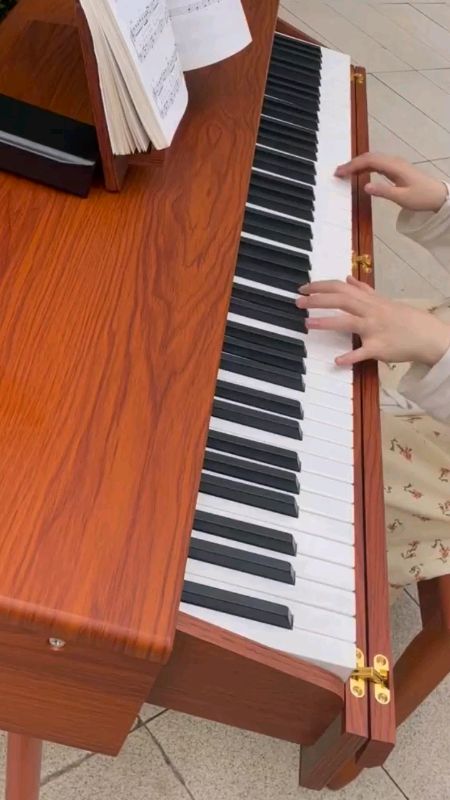 Piano meja elegan untuk kamu #benstonmusic #PianoDigitalMurah #digitalpiano
