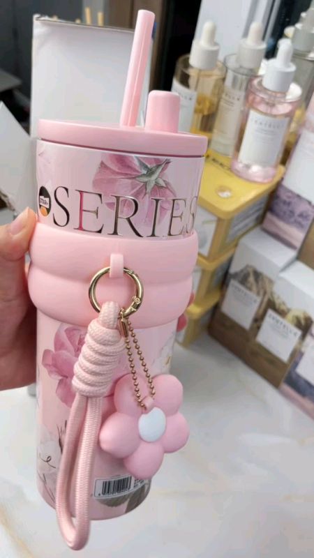 tumbler cantik#DiskonRacunShopee #RacunShopeeLokal #GakNyeselBeliIni #RacunShopeeOutfit #RacunShopee #RacunShopeeCheck #RacunShopeeOOTD