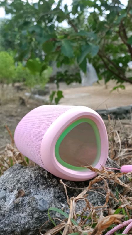 speaker Robot #racunshopeecheeck #shopeevideo #speaker #speakerrobot #speakerbluetooth #speakerportable #speakermurah #trending #virall #fyp #fypdong
