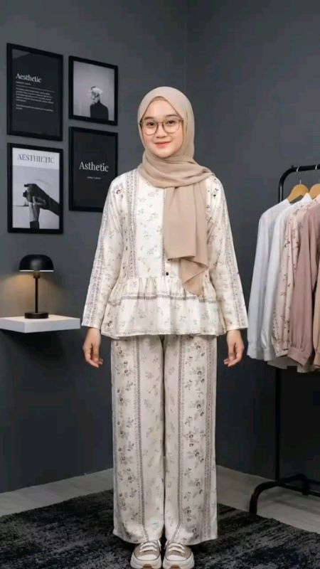 “Nyaman dipakai, cantik dilihat, dan bikin percaya diri.#fyp #shoopevideo #bajuwanita #outfitwanita