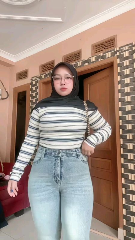#kaos #montokcantik #shoppeevideo