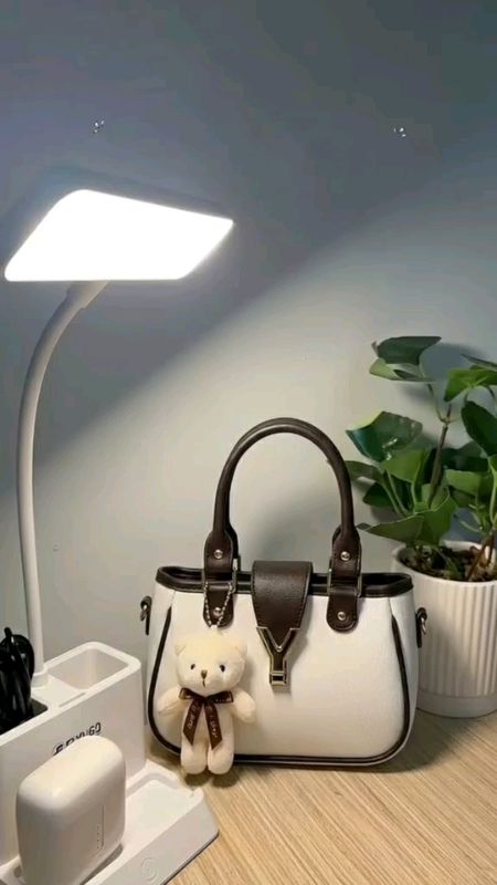 Tas Selempang Alesha#SpillBawaBerkah #RacunShopeeCheck #RacunShopee #GakNyeselBeliIni #GratisOngkirRP0 #ShopeeCOD #ShopeeLook #ShopeeHaul #ShopeeLook