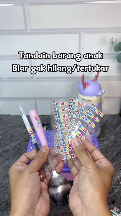 Persiapan tahun ajaran baru nih bun🥰 #stikernama #stikercustom #stikernamacustom #stikernamawaterproof #perlengkapansekolah #backtoschool