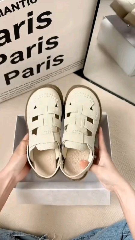 #sandalsepatu #sandaltali #sandalplatform #koreansandal #koreanstyle #ViralDiShopeeVideo #BeliDiShopeeVideo #SpillRacunShopee #RacunShopee
