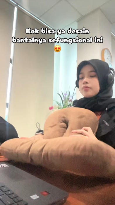 Buat power nap di kantor 😍 #bantalkursikantor #rekomendasi