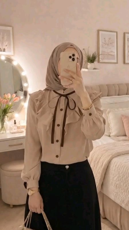 Atas wanita #atasan #atasanwanita #bajuwanita #outfit #ootd #viralshopeevideo #OOTDFashionShopee #DiskonRacunShope #ShopeeCOD