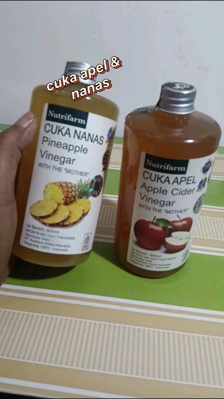 cuka apel & nanas#cukaapel #cukananasorganik #cukananaswithmother #cukaapeluntukkesehat #fypshopeevideo #fyp