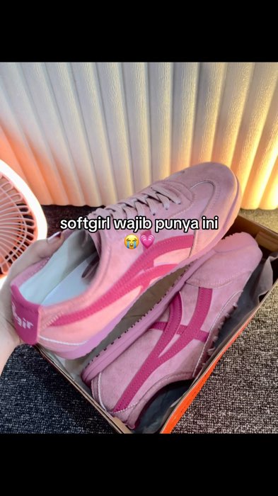 #sneakers #senakerswanita #sepatuwanita #sepatusneakers