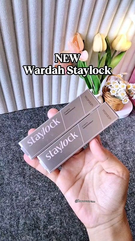 buruan ,mmpung shade masih banyak #wardahstaylock #PromoStaylock #wardahlipmatte #WardahStaylockAmna #SpillBawaBerkah