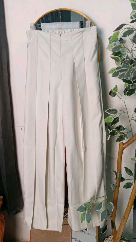 celana rempel kulot #celanarempelkulot #laviepants #pantskulot #celanakulot #celanakulotwanita #celanakulotkekinian #SpiilRacunShopee #fyp