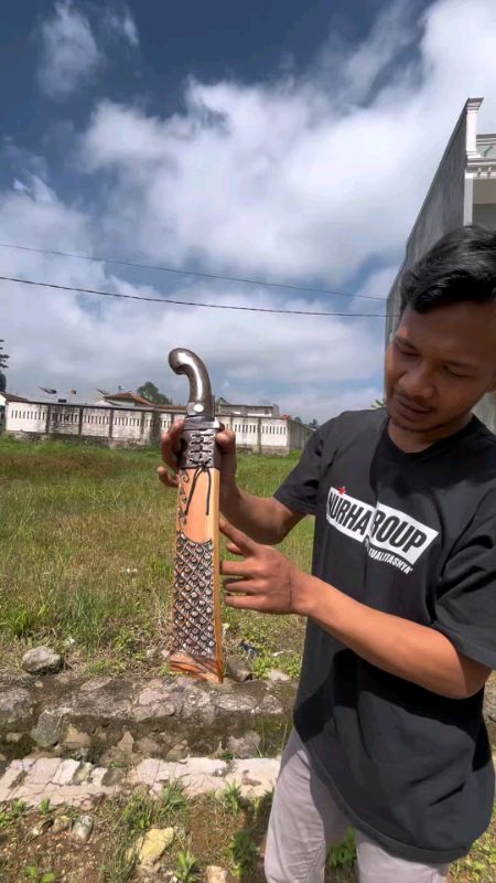 Golok Sembelih Mandala Ukir Baja PER SUP9 Asli – Bilah 30cm Super Tajam | Pisau Sembelih#goloksembelih #pisausembelih #goloktajam #pisauqurban #golok