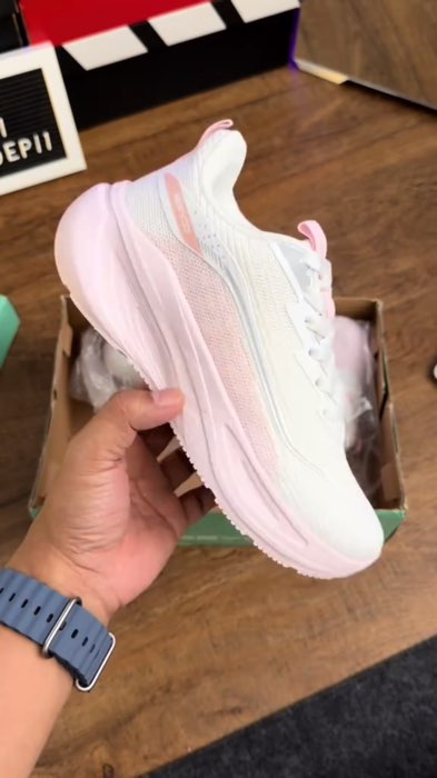 #sepatuwanita #sepatuolahragawanita #sepatuolahraga #RacunShopee #SpillRacunShopee #sepatu