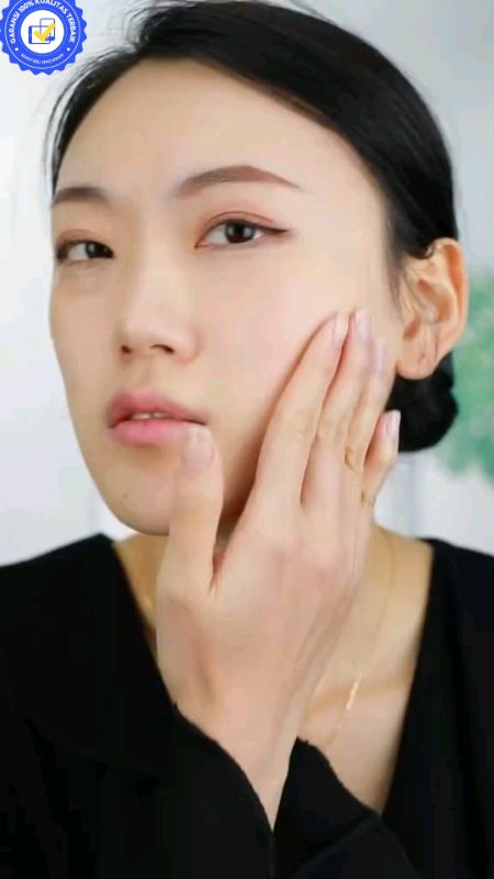 bagus banget😍kamu wajib cobain nih🫰#skincare#viral #ShopeeReview #ShopeeBeautyHaul #ShopeeFashionHaul #SpillBawaBerkah