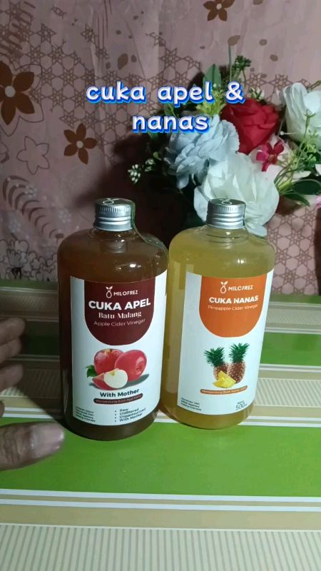 cuka apel & nanas#cukaapel #cukananaswithmother #CukaNanas #cukaapeluntukkesehat #ShopeeVideoCreator#fyp