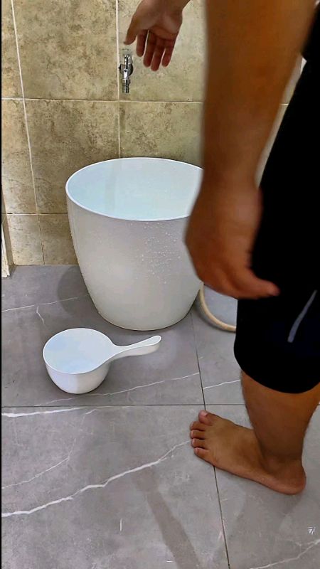 bak air esterik Mewah Model Keramik Polos Bahan Tebal Cocok Untuk Bak Mandi Toilet #kamarmandiestetik #kamarmandiminimalis #bakair #bakmandi