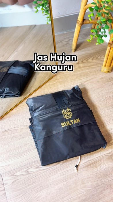 Jas Hujan setelan#jashujandewasa #jashujansetelan #jashujankanguru #jashujankangguru #setelanjashujan #RacunShopee #SpillRacunShopee