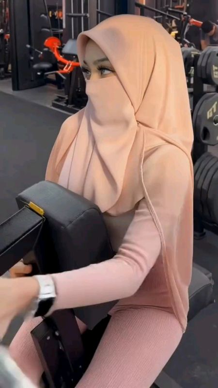 laging yang cocok banget untuk olahraga, bahannya bagus dan nyaman dipakai  #laging #lagingwanita #lagingrokolahragawanita