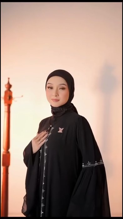 #abaya #abayafashion #abayalebaran #abayastyle