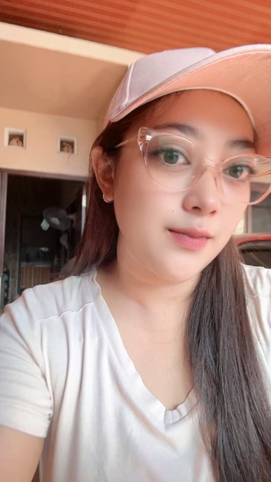 Pamer topi dong gue🤩