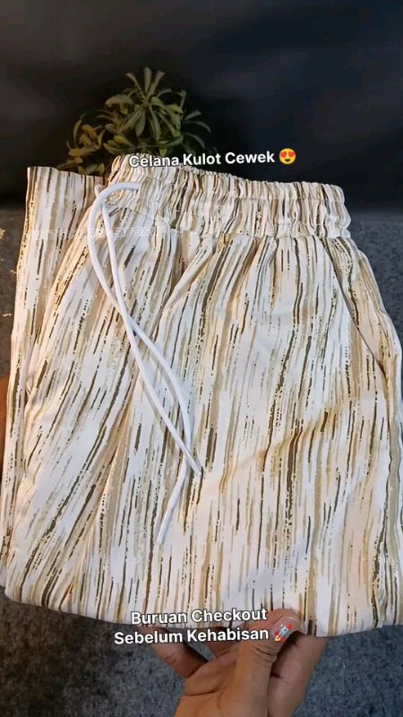 Celana Kulot Kekinian #celanakulotmurah #celanakulotkekinian #celanakulotwanita #celanaabstrak #celanacewekkekinian #reviewproduk #shopevideoo
