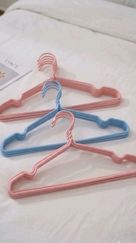 hanger kawat anti karat #hangerkawatantikarat #hangerkawat60pcs