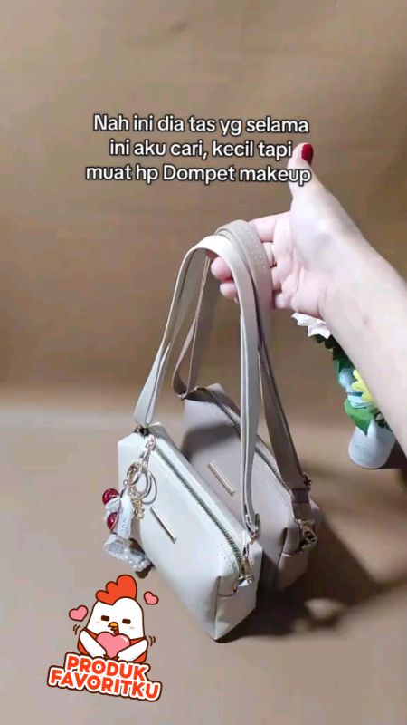sling bag favorit ini mah   #tasslempangwanita #ShopeeLook #GratisOngkirRP0 #ShopeeCOD