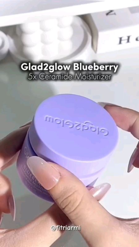 moist blueberry by glad2glow #SpillRacunShopee #RacunShopee #glad2glowblueberrymoisturizer #glad2glowblueberry #blueberrymoisturizer