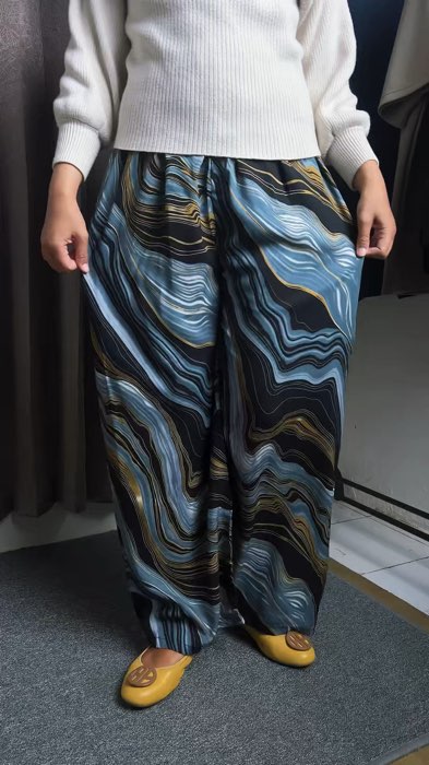 Celana terhommy ternyaman tahun ini bebbb #celanakulot #celanahommy #celanawanita #SpillBawaBerkah #ShopeeFashionHaul #ShopeeLook #TermurahDiShopee