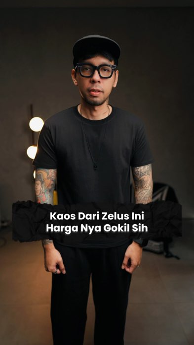 Kaos tanpa jahitan full katun samping ini harganya murah banget! #kaos #kaospolos #kaosseamless #tshirt #mensfashion #menswear