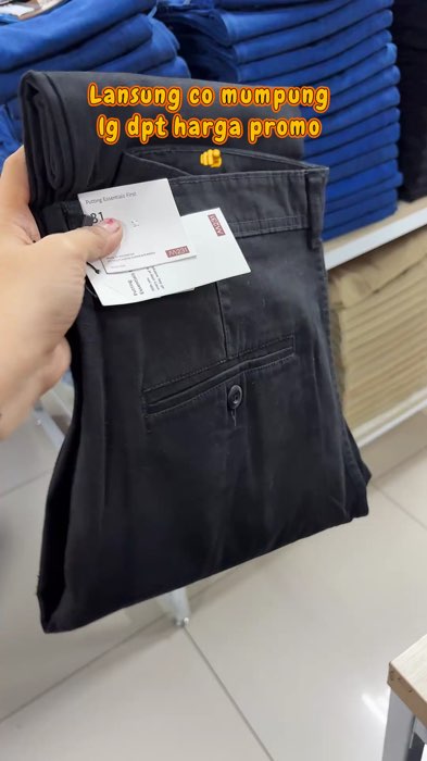 Jgn sampai kehabisan promonya🫵 #m231 #chinosm231 #chinosslimfit #RacunShopee #ShopeeLook #shopeevideo