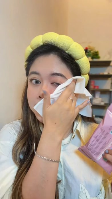 #skincareroutine #skintific #skintificid #PromoNonStop #ShopeeBeautyHaul #GakNyeselBeliIni #ShopeeCOD #ShopeeReview #GratisOngkirRP0 #PejuangRupiah