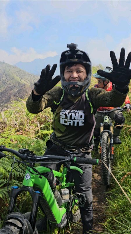 Alhamdulillah sepedaan ke Bromo #sepeda #emtb