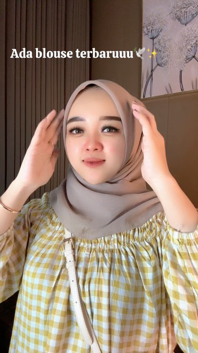 Blouse cantik #blousewanita #blousekerut #RacunShopee #atasanwanita #bajucantik #BajuGemas #bajualakorea #bajublousewanita