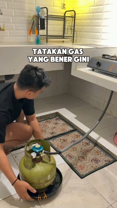Kalo pake tatakan gas ini jadi gak bikin karatan di keramik dapur kalian  #tatakangas #rodagas