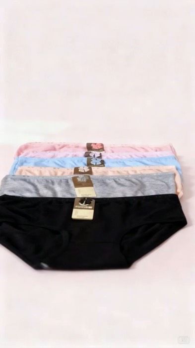 Promo hemat! 6 pcs celana dalam wanita SayYes, bahan adem, nyaman dipakai seharian. Warna random lucu. Yuk checkout sekarang! #celanadalam #promo