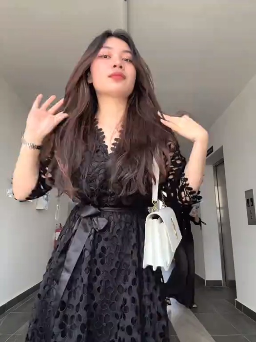 Cantik banget outer brukatnya #brukatdress #OOTDFashionShopee #RacunShopee #dressmewahmurah