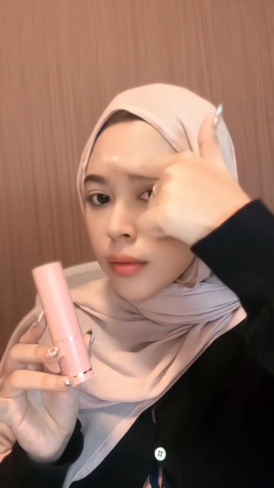 Tips awet muda#KAHI #kahiwrinklebalm #kahimultibalm #KAHIIndonesia #kahiwrinklebouncemultibalm #multibalm #RacunShopee #antikerut #antiaging #awetmuda