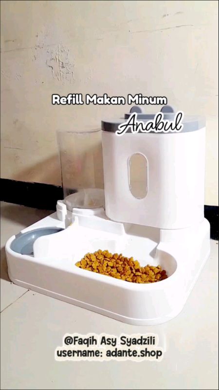Pakan otomatis #SpillRacunShopee #SpillBawaBerkah #GakNyeselBeliIni #ViralDiShopeeVideo #petfeeder #tempatpakankucing #petfeederautomatic #anabul