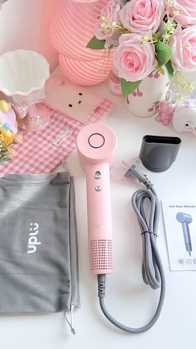 Rambut kering dalam hitungan menit, hasil salon tanpa ribet Hairdryer andalan buat kamu yang mau tampil rapi setiap hari! #hairdryer #makeup #viral