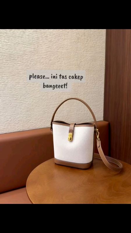 Tas Selempang - Tas Bahu Wanita - Simple - Classy #SpillRacunShopee #SpillBawaBerkah #fyp #tasbahu #tasselempag #tassimple #tasmahal #taswanita