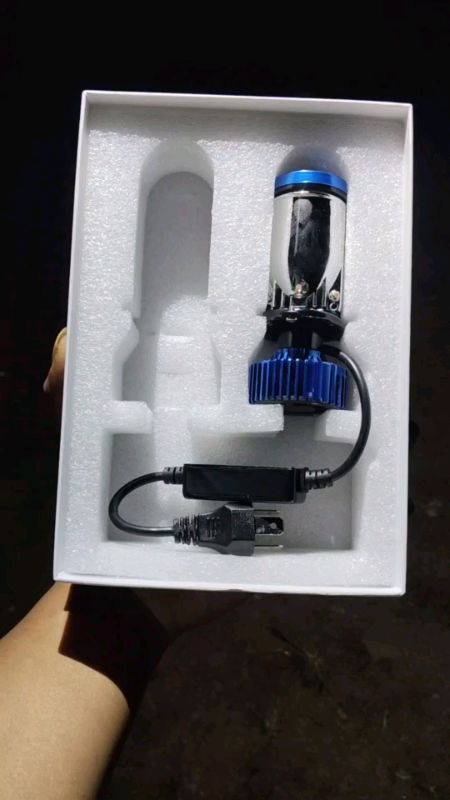 Lampu H4 Philips Y7 #cekoutsekarang🛍 #ShopeeCOD #GratisOngkirRP0 #ViralDiShopeeVideo #lampumobil #lampuh4 #lamputruk