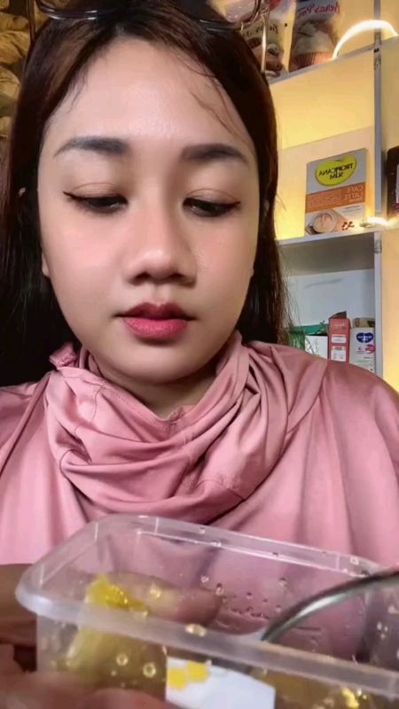 sarang Madu asli enak lho beb #madu #sarangmadu #maduerin #maduasli #sarangmaduasli