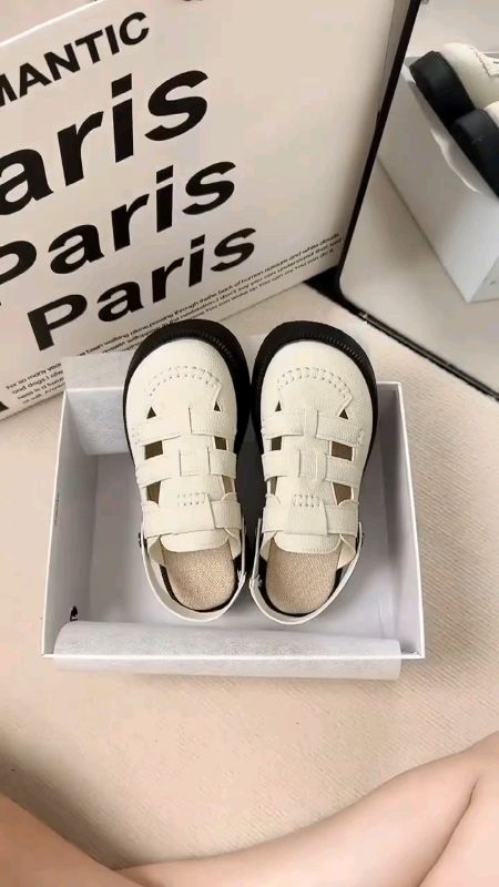 #sandaltali #sandalplatform #sandalsepatu #sandalwedges #koreanstyle #ViralDiShopeeVideo #BeliDiShopeeVideo #SpillRacunShopee #RacunShopee