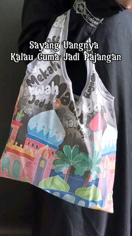 ​#PerlengkapanHaji #PerlengkapanUmroh #OlehOlehHaji #OlehOlehUmroh #TasLipat #TasBelanjaLipat #SouvenirHaji #SouvenirUmroh
