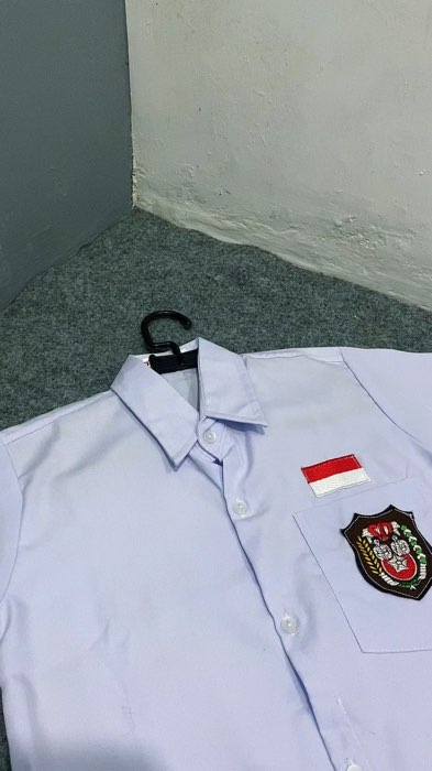 Biar anak tetap nyaman belajar seharian ? Seragam SD dengan bahan adem & nggak bikin gerah  Orang tua tenang, anak pun nyaman ? Yuk order sekarang!