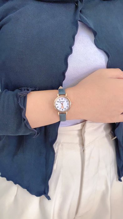 Jam tangan cantik harga murah 😱 yuk buruan checkout bestie 🛍️😍💗#DiskonRacunShopee #fyp #wibgajian #jamtanganwanita #jamtangankoreanstyle