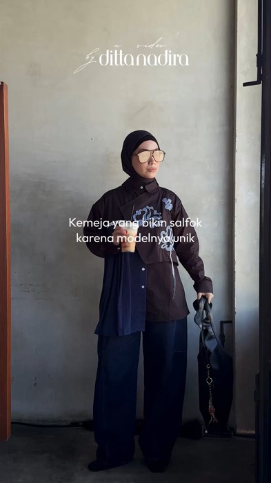 #OOTDFashionShopee #kemejawanita #jeansbarrel #kemejaunik #celanabarrel