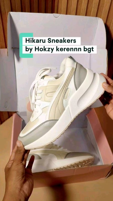 sneakers keren banget #sneakers #sepatuwanita #sneakerswanita #sepatusneakers #fyp #hikaru #hokzy